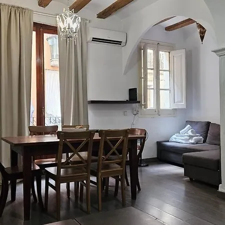 Romantic 19th Century Διαμέρισμα *