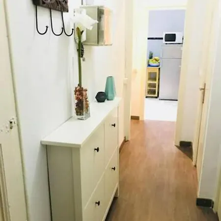 Romantic 19th Century Apartamento